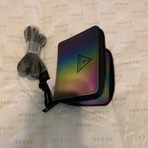 Guess holographic zipper wallet. - Picture 7 of 15